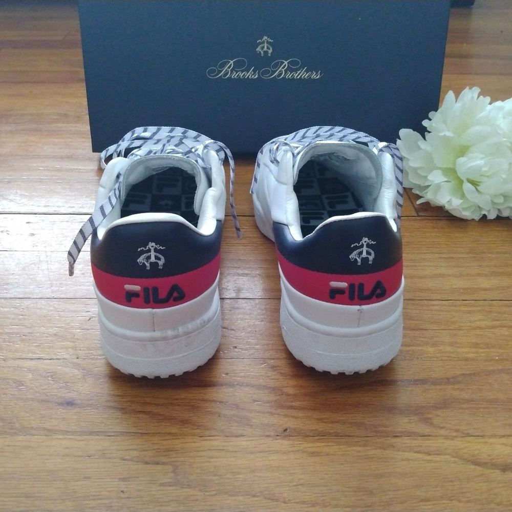 NIB Brooks Brothers Fila Special Limited Edition Women's Sneakers/ Shoes 8.5 - Picture 6 of 16